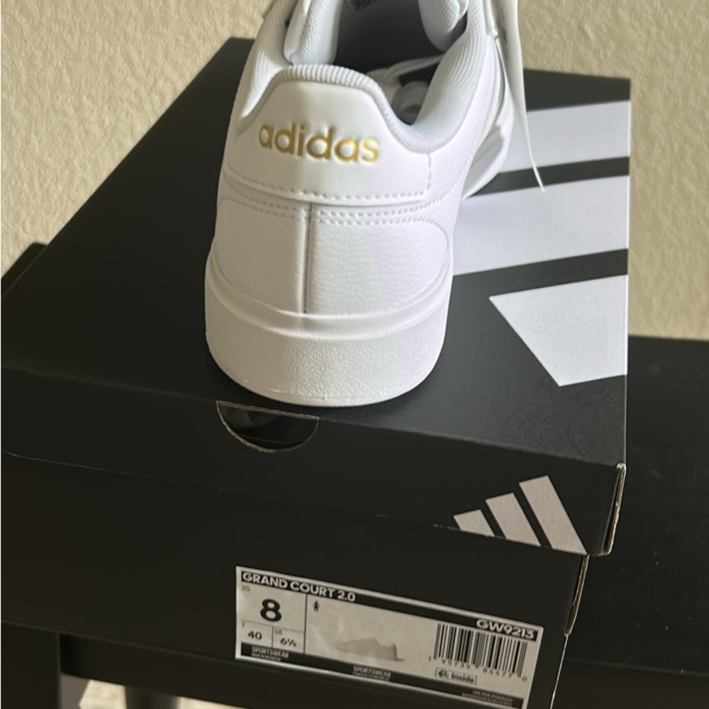 Adidas White Sneakers 8 - Picture 2 of 4